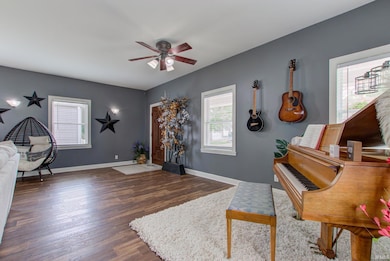 421 Columbia Ave, Tipton, IN 46072 - photo 5