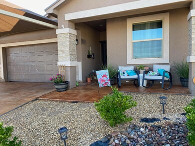 332 Canyon Vista Dr, Horizon City, TX 79928 - photo 3