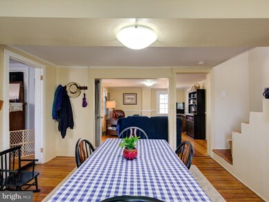 127 W Crescent St, Boyce, VA 22620 - photo 7