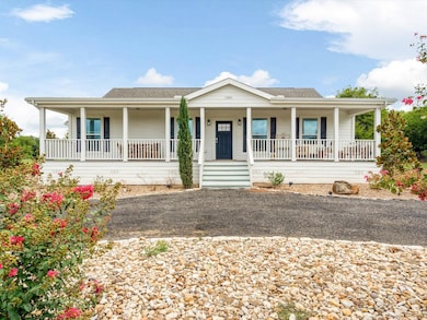 1301 Davis Rd, Granbury, TX 76049 - photo 3