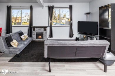 04-Living Room_DMD_3136