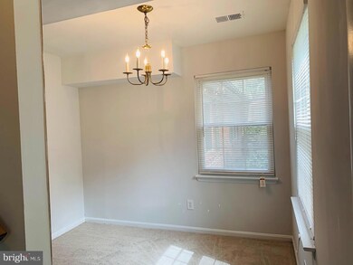 9713 Hagel Cir unit B, Lorton, VA 22079 - photo 5