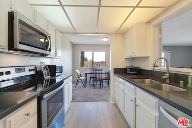 Rossmoor Regency unit 403, Seal Beach, CA 90740 - photo 7