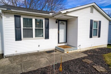 4496 Logwood Ln, Columbus, OH 43228 - photo 3