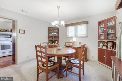 627 E 4th St, Boyertown, PA 19512 - photo 6