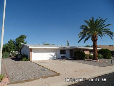 10612 W Caron Dr, Sun City, AZ 85351 - photo 3