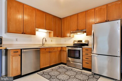 221 Heritage Ct, Walkersville, MD 21793 - photo 7