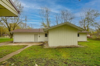 2340 Colfax St, Gary, IN 46406 - photo 4