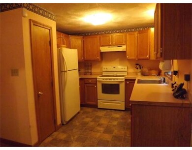 16 Milford Rd unit 6, South Grafton, MA 01560 - photo 3