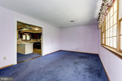 21 Castle Dr, Pennsville, NJ 08070 - photo 3