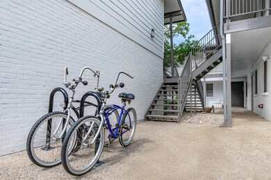 4206 Avenue A unit 211, Austin, TX 78751 - photo 4