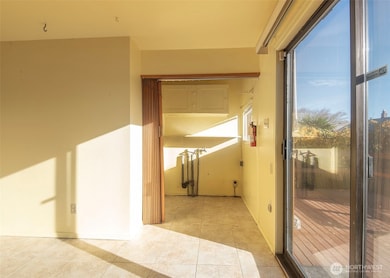 747 N 78th St, Seattle, WA 98103 - photo 6