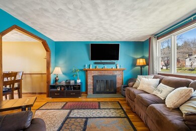 43 Standish Rd, Bellingham, MA 02019 - photo 5