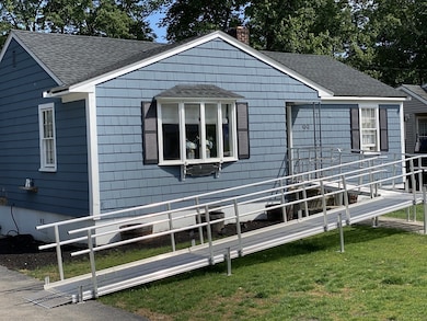 99 Ekstrom Cir, Abington, MA 02351 - photo 2