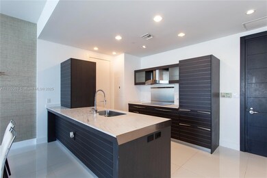 200 Biscayne Blvd Way unit 4512, Miami, FL 33131 - photo 4