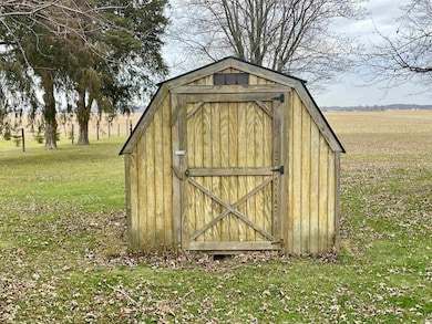 8937 S 900 W, Andrews, IN 46702 - photo 3