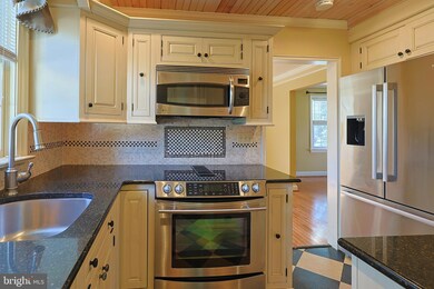 19 Harmil Rd, Broomall, PA 19008 - photo 5