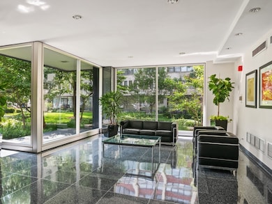 Lakeshore Drive Condo unit 9L, Chicago, IL 60657 - photo 2