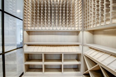 337 Folwell Ln, Houston, TX 77024 - photo 7