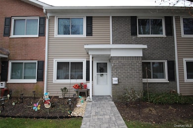 40 W 4th St unit 149, Patchogue, NY 11772 - photo 2