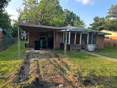 2506 Garwood Dr, Houston, TX 77091 - photo 2