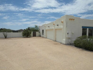 3 Car Garage