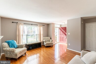 15465 Windsong Ln, Dumfries, VA 22025 - photo 4