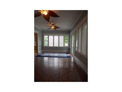 Porch. Enclosed porch 276 sq.ft., lots of windows,