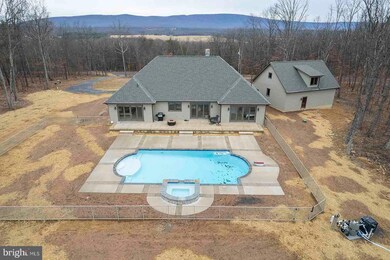 516 Reynolds Rd, Cross Junction, VA 22625 - photo 3