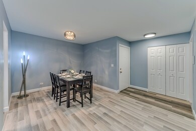 2710 Northampton Dr unit A1, Rolling Meadows, IL 60008 - photo 3