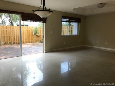 11607 NW 51st Ln, Doral, FL 33178 - photo 4