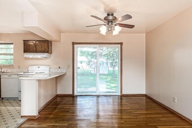 5025 Karl Rd, Columbus, OH 43229 - photo 6