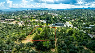 943 Estrella Court from above