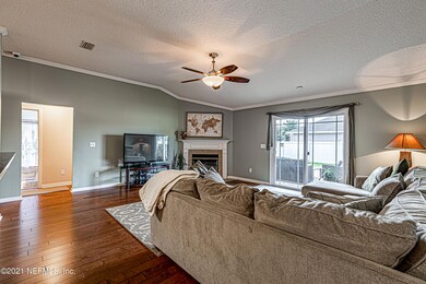 10-Living Room