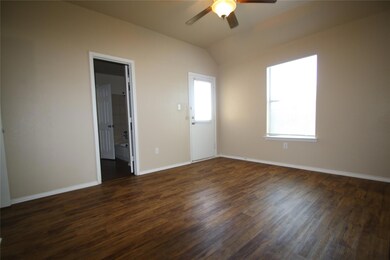 117 Lindas Creek Ln unit 119, Weatherford, TX 76088 - photo 7