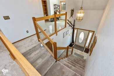 37-Hallway-ELKO9641