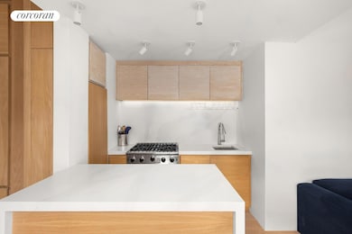 77 Bleecker St unit 1011, New York, NY 10012 - photo 4