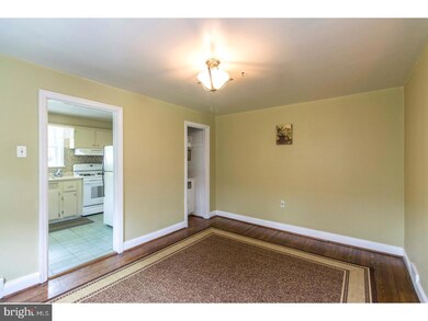 652 Hazelwood Rd, Ardmore, PA 19003 - photo 7