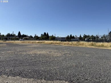 1943 30th St, Springfield, OR 97478 - photo 7