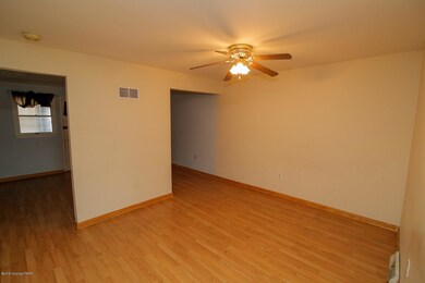 710 S 10th St, Allentown, PA 18103 - photo 5
