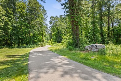 264 Central St, Holliston, MA 01746 - photo 4