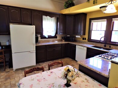 125 S Madison St, Cortez, CO 81321 - photo 7