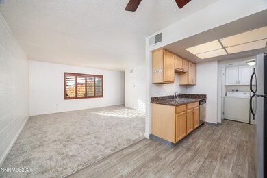 140 Griswold Way unit C, Reno, NV 89503 - photo 4