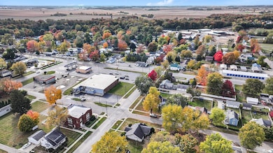 211 W Catherine St, Milford, IN 46542 - photo 6