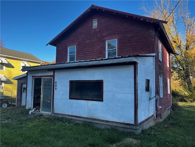 600 Manor St, Marion Center, PA 15759 - photo 4