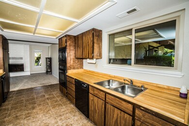 Karen House-12