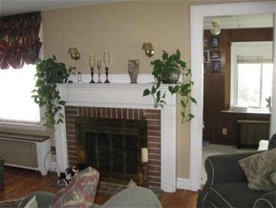 85 Weyham Rd, North Weymouth, MA 02191 - photo 4