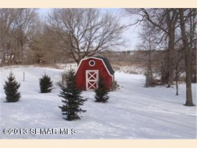 703 30th St NW, Austin, MN 55912 - photo 5