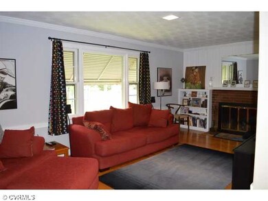 Den/Family/Great Room - Family room with lots of l