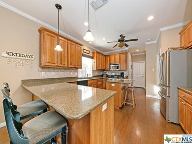 2227 Village Path, New Braunfels, TX 78130 - photo 7